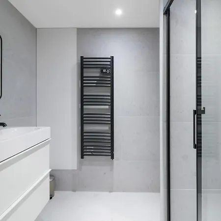 3 Cozy Near Galeries Lafayette-12pers شقة