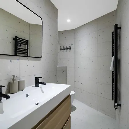 3 Cozy Near Galeries Lafayette-12pers *