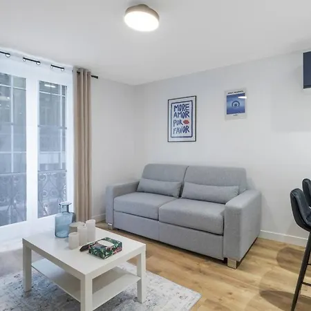 3 Cozy Near Galeries Lafayette-12pers باريس